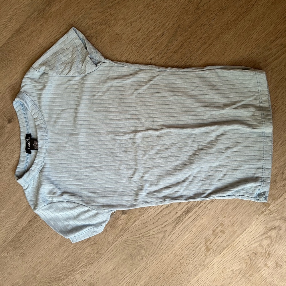 Rue 21 baby tee